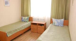 Гостиница Small Hotel Смоленск Стандартный двухместный номер с 2 отдельными кроватями-5